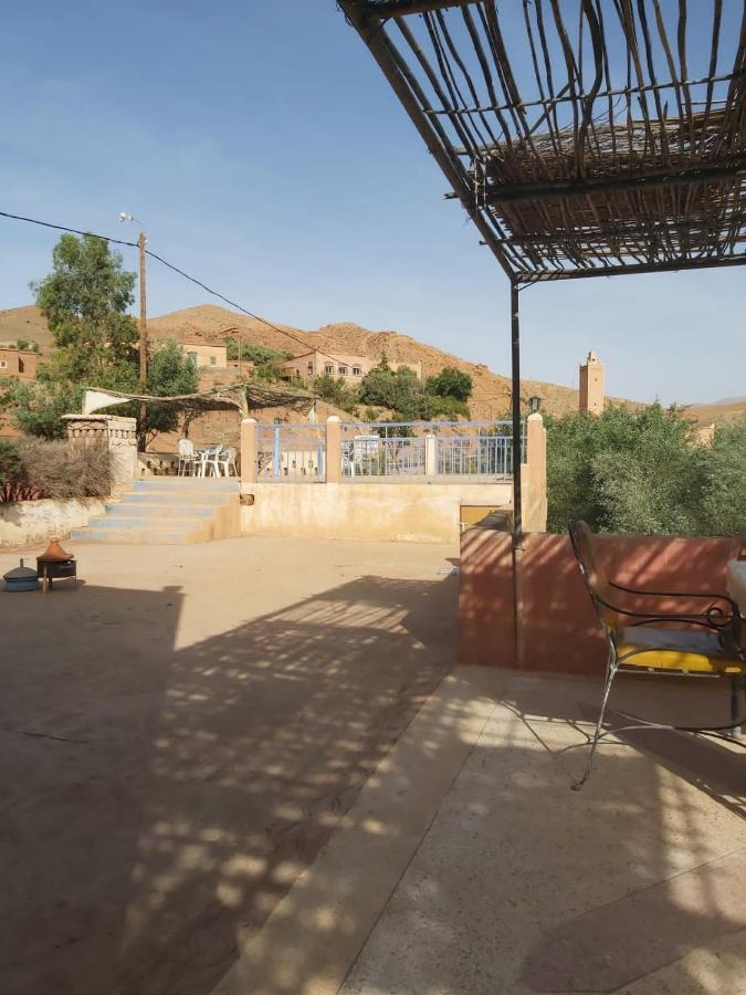 Kasbah Ait Arbi Hotel Ait Ougliff Exterior foto