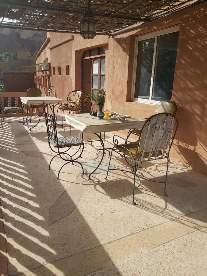 Kasbah Ait Arbi Hotel Ait Ougliff Exterior foto