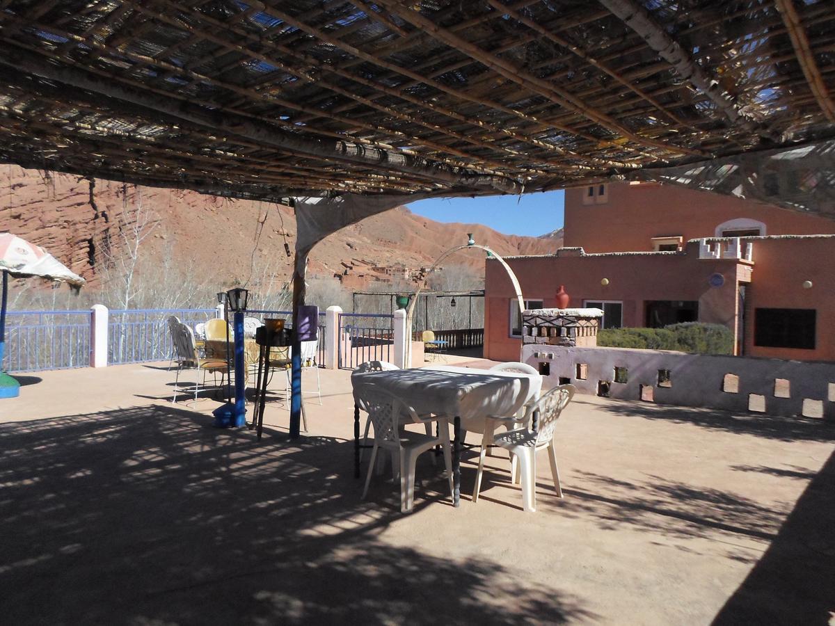 Kasbah Ait Arbi Hotel Ait Ougliff Exterior foto