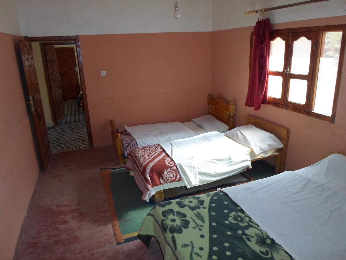 Kasbah Ait Arbi Hotel Ait Ougliff Exterior foto