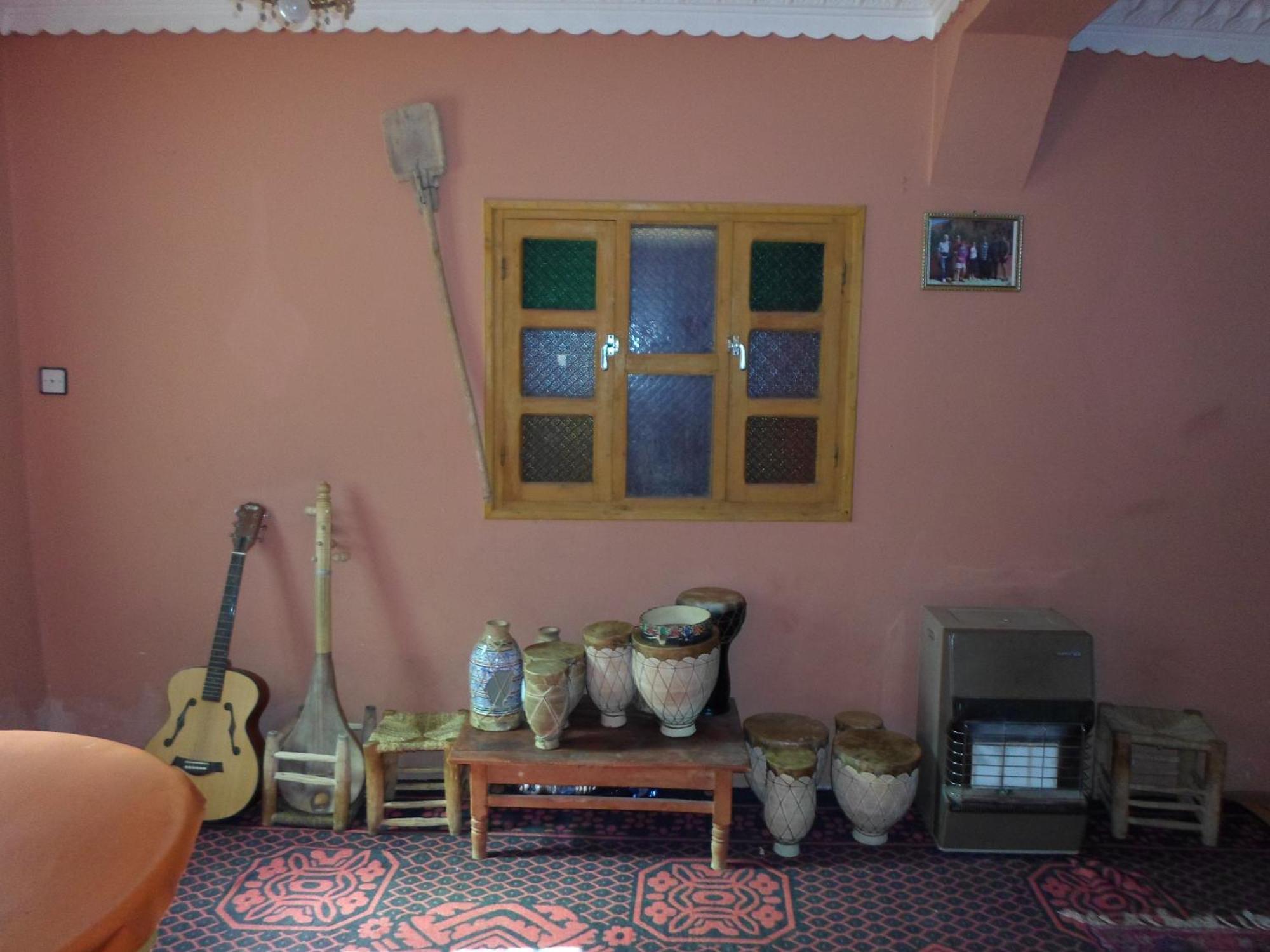 Kasbah Ait Arbi Hotel Ait Ougliff Exterior foto