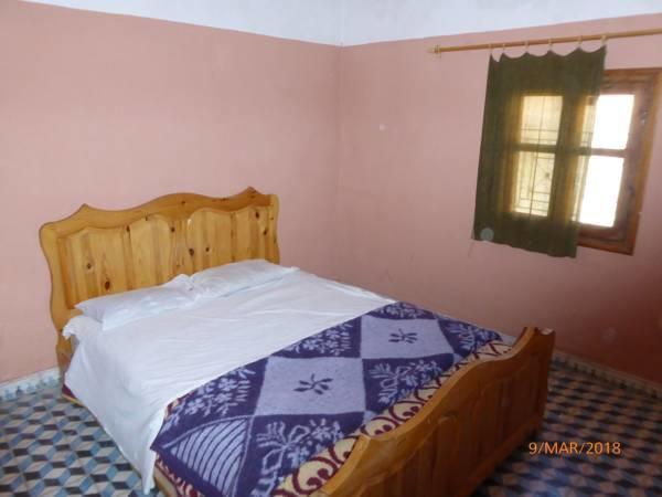 Kasbah Ait Arbi Hotel Ait Ougliff Exterior foto
